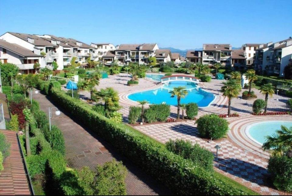 Apartmán Casa Lorenzo Desenzano del Garda Exteriér fotografie
