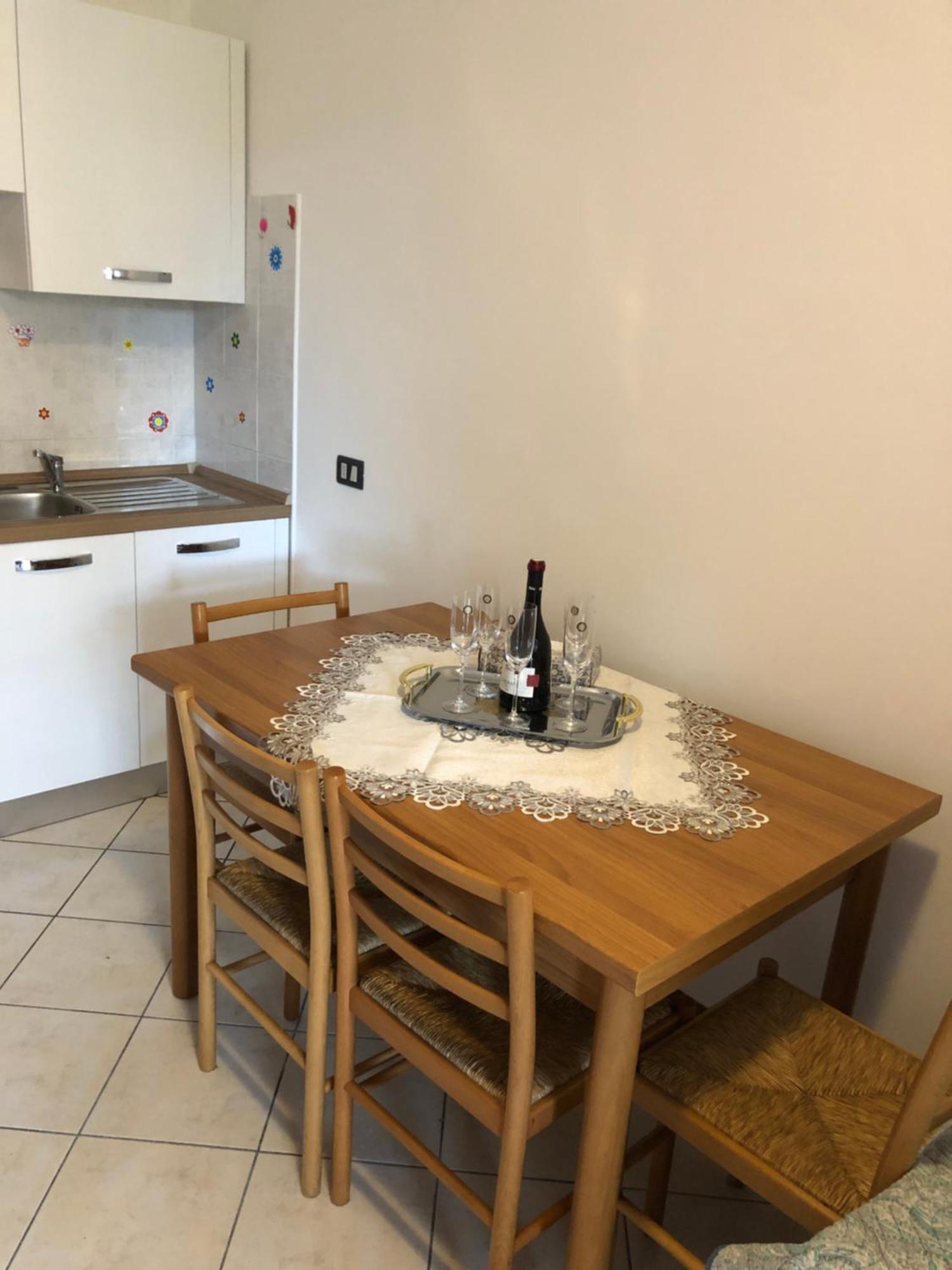 Apartmán Casa Lorenzo Desenzano del Garda Exteriér fotografie